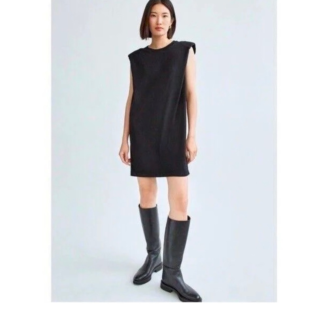 EUC Babaton Aritzia Shoulder Pad Black Dress Size 2XS